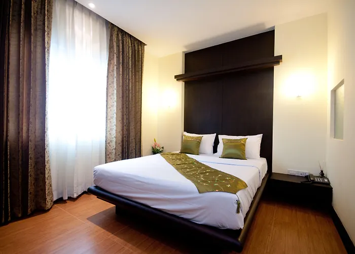 Siam Paradise Entertainment Complex Hotel Bangkok