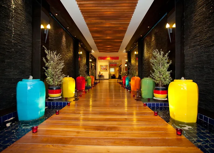 Siam Paradise Entertainment Complex