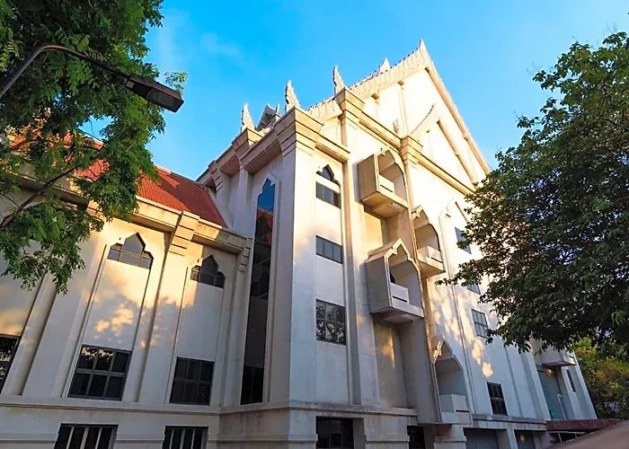Siam Paradise Entertainment Complex Hotel Bangkok